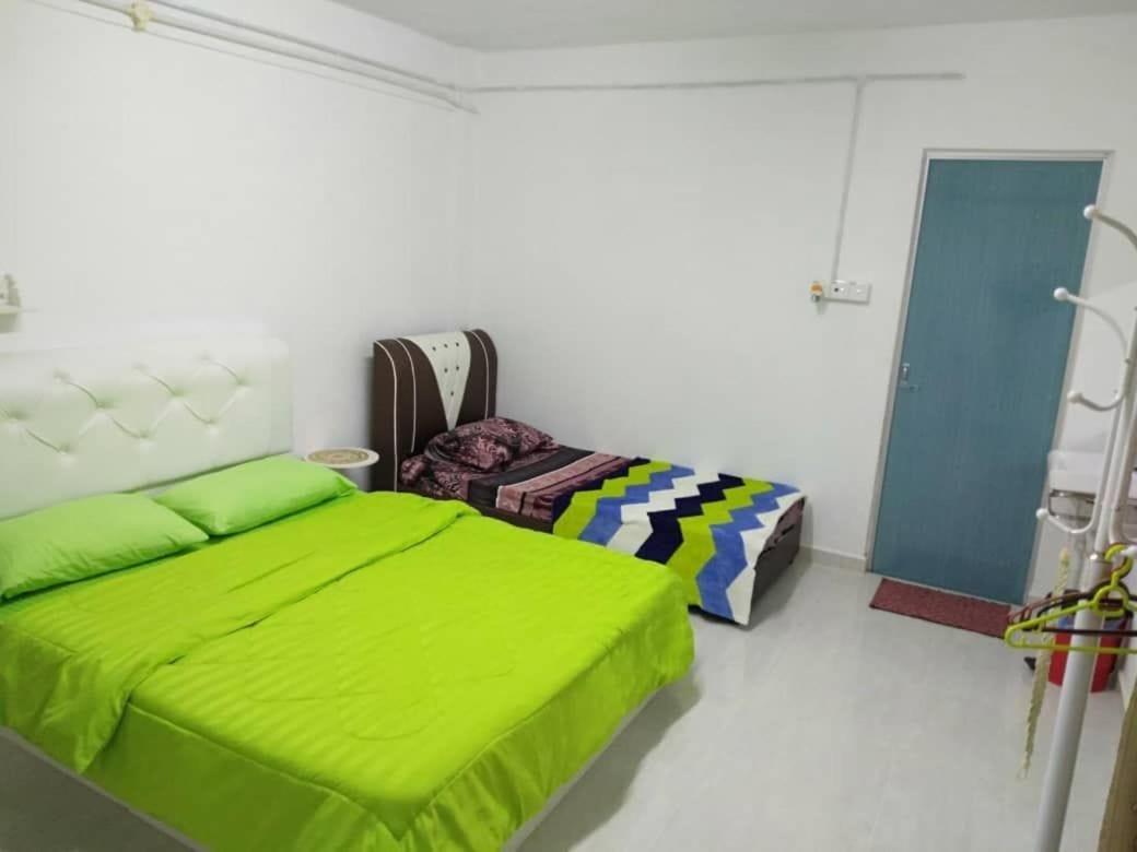 Airport Kbr Riverside Roomstay Freebies Shuttle Кота-Бару Экстерьер фото